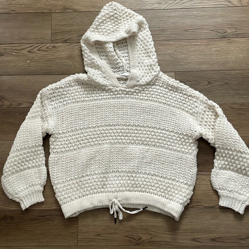 Textured Cream hooded sweater